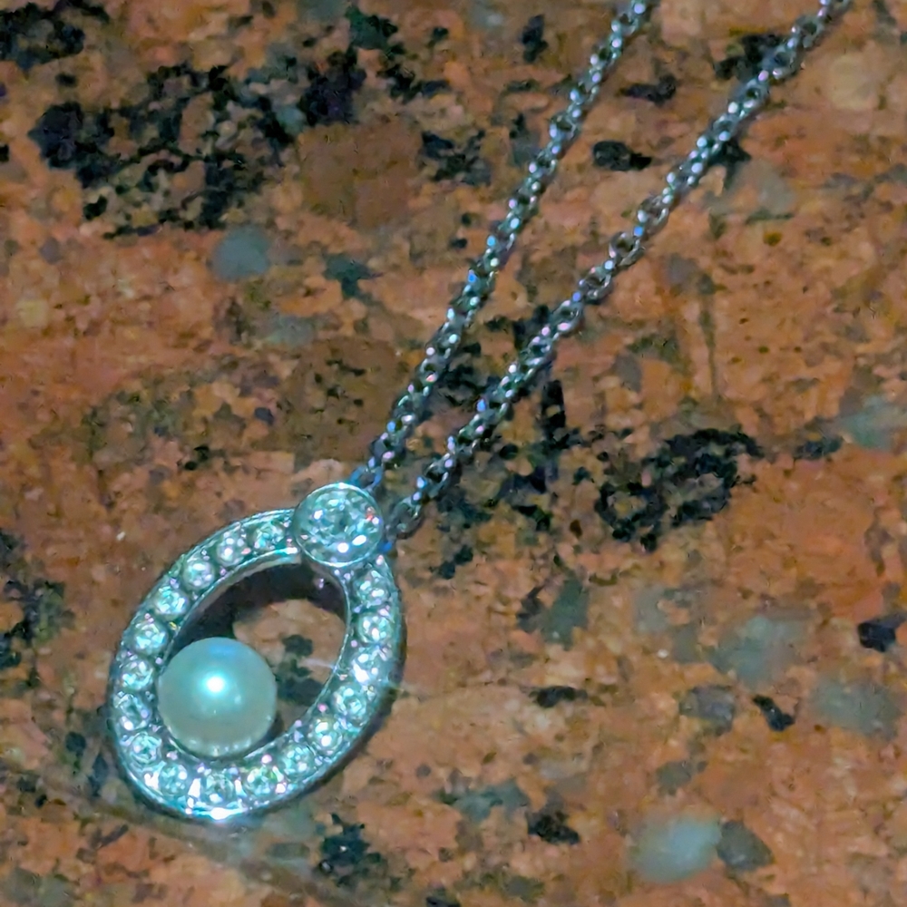 Swarovski Silver Crystal Pearl Necklace